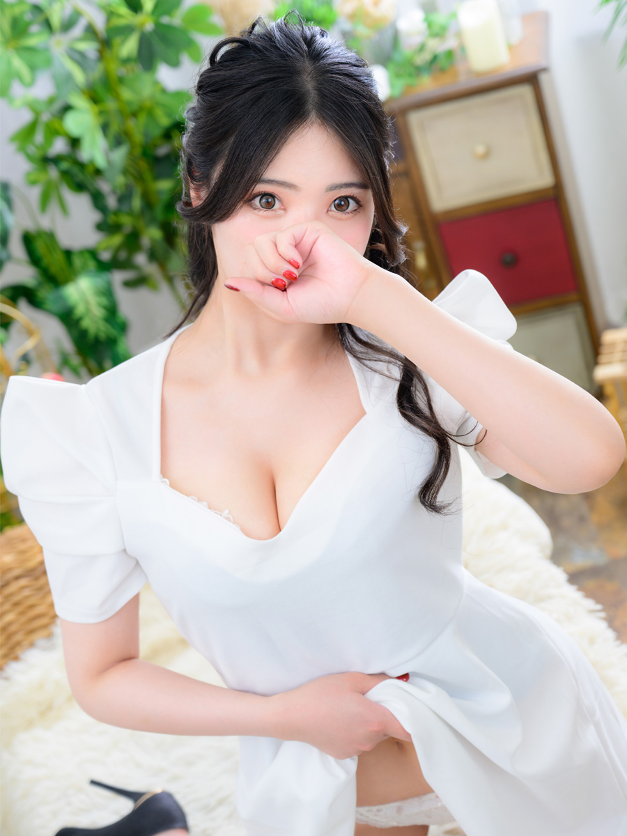 👧🏻【深田みこと】爆乳Hカップ爆乳！奇跡のスレンダー美女♪